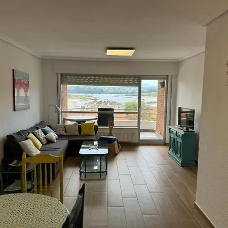 Vistas Sol Y Mar Апартаменты *